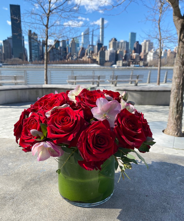 Valentine's Day Flowers Delivery in NYC